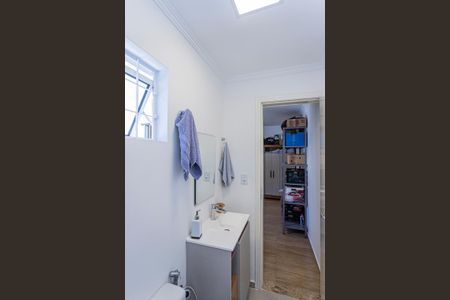 Casa para alugar com 120m², 2 quartos e 2 vagasBanheiro suite