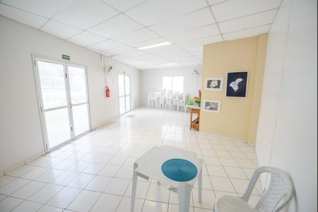 Apartamento para alugar com 56m², 2 quartos e 1 vaga Apartamento para alugar com 56m², 2 quartos e 1 vagaÁrea comum - Salão de festas