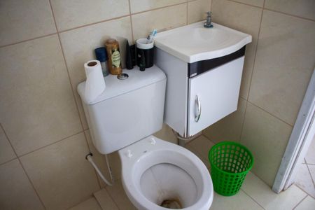 Casa para alugar com 50m², 3 quartos e 2 vagas Casa para alugar com 50m², 3 quartos e 2 vagasBanheiro Suite