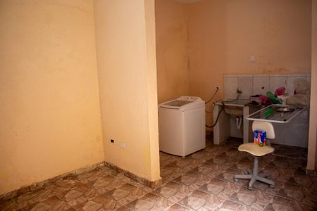 Casa para alugar com 50m², 3 quartos e 2 vagas Casa para alugar com 50m², 3 quartos e 2 vagasÁrea de serviço