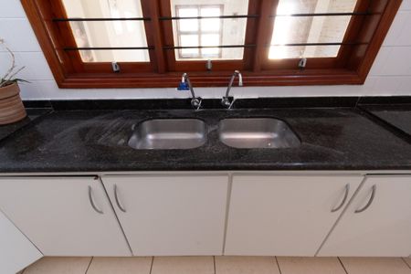 Casa para alugar com 489m², 3 quartos e 2 vagas