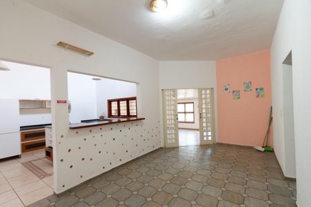 Casa para alugar com 489m², 3 quartos e 2 vagas