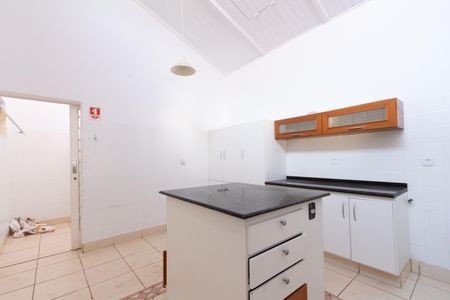 Casa para alugar com 489m², 3 quartos e 2 vagas