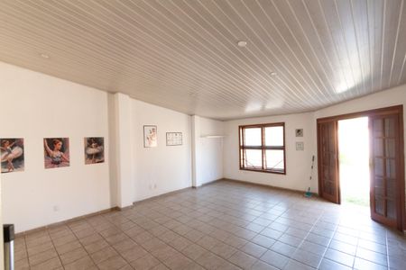 Casa para alugar com 489m², 3 quartos e 2 vagas