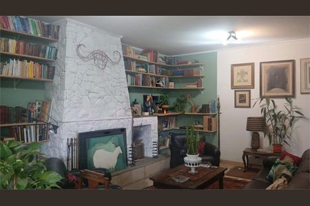 Casa à venda com 4 quartos, 424m² em Chácara Meyer, São Paulo