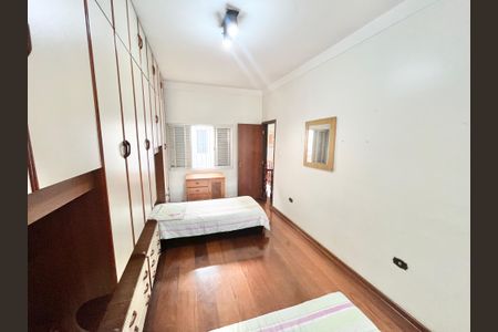 Casa à venda com 278m², 4 quartos e 3 vagasQuarto Suíte 1