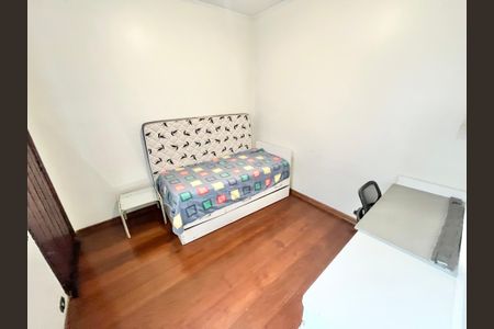 Casa à venda com 278m², 4 quartos e 3 vagasQuarto 4