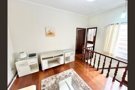 Casa à venda com 278m², 4 quartos e 3 vagasSala 2