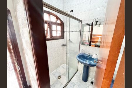 Casa à venda com 278m², 4 quartos e 3 vagasBanheiro da Suíte 1