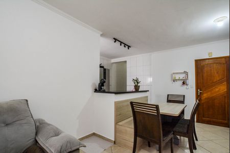 Apartamento à venda com 140m², 2 quartos e 1 vaga Apartamento à venda com 140m², 2 quartos e 1 vagaSala
