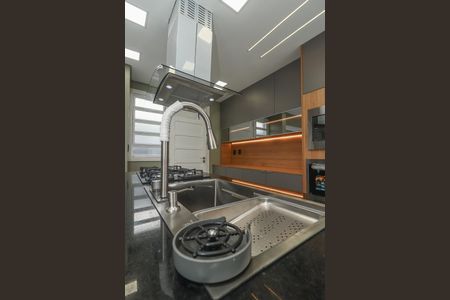 Casa à venda com 223m², 3 quartos e 2 vagasCozinha