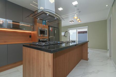 Casa à venda com 223m², 3 quartos e 2 vagasCozinha