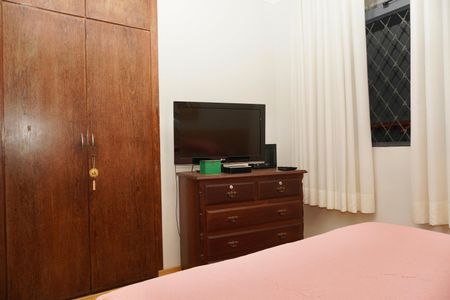 Apartamento à venda com 85m², 3 quartos e 2 vagasSuíte 