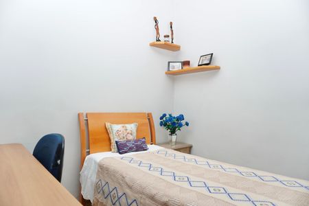 Apartamento à venda com 85m², 3 quartos e 2 vagasQuarto 2