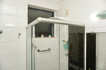 Apartamento à venda com 85m², 3 quartos e 2 vagasBanheiro Social