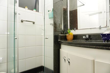 Apartamento à venda com 85m², 3 quartos e 2 vagasBanheiro Social