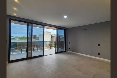 Casa de condomínio à venda com 265m², 4 quartos e 3 vagas