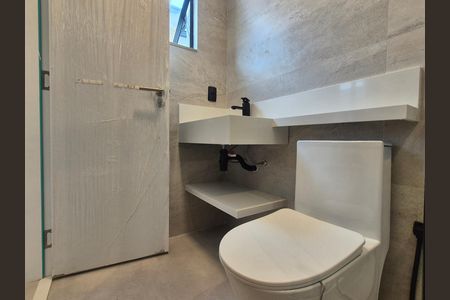 Casa de condomínio à venda com 265m², 4 quartos e 3 vagas