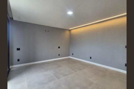 Casa de condomínio à venda com 265m², 4 quartos e 3 vagas
