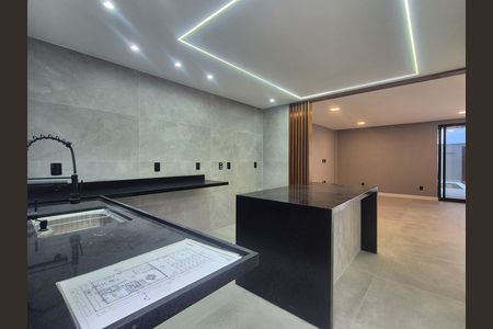 Casa de condomínio à venda com 265m², 4 quartos e 3 vagas