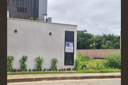 Casa de condomínio à venda com 265m², 4 quartos e 3 vagas