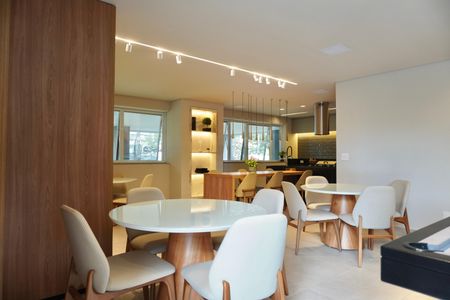 Apartamento para alugar com 70m², 2 quartos e 2 vagas