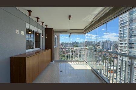 Sacada de apartamento à venda com 2 quartos, 85m² em Santo Amaro, São Paulo