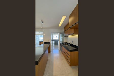 Apartamento à venda com 85m², 2 quartos e 2 vagasCozinha