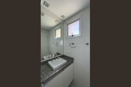 Apartamento à venda com 85m², 2 quartos e 2 vagasBanheiro da Suíte
