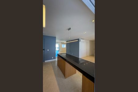 Apartamento à venda com 85m², 2 quartos e 2 vagasCozinha