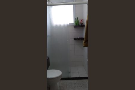 Banheiro de apartamento para alugar com 3 quartos, 104m² em Jardim Tupanci, Barueri