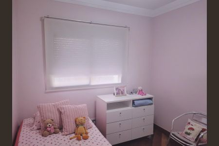 Apartamento à venda com 94m², 4 quartos e 2 vagasQuarto