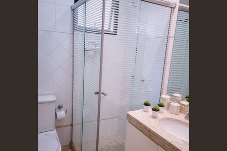 Apartamento à venda com 94m², 4 quartos e 2 vagasBanheiro