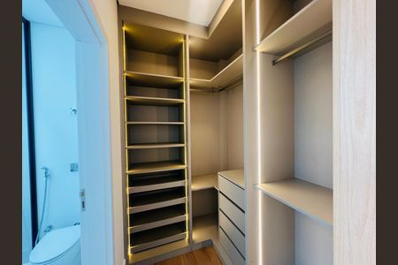 Casa de condomínio à venda com 297m², 4 quartos e 4 vagas Casa de condomínio à venda com 297m², 4 quartos e 4 vagasFoto 39