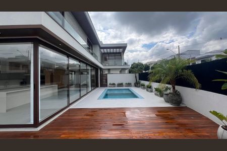 Casa de condomínio à venda com 297m², 4 quartos e 4 vagas Casa de condomínio à venda com 297m², 4 quartos e 4 vagasFoto 11