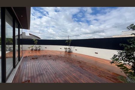 Casa de condomínio à venda com 297m², 4 quartos e 4 vagas Casa de condomínio à venda com 297m², 4 quartos e 4 vagasFoto 07