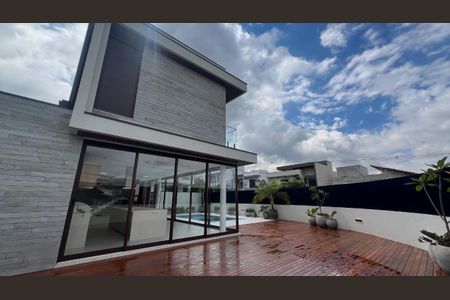Casa de condomínio à venda com 297m², 4 quartos e 4 vagas Casa de condomínio à venda com 297m², 4 quartos e 4 vagasFoto 09