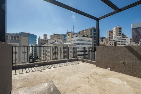Apartamento à venda com 120m², 1 quarto e 2 vagasCobertura