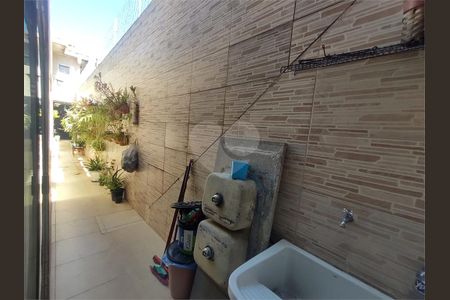 Casa à venda com 3 quartos, 125m² em Jardim Shangrilá (Zona Sul), São Paulo