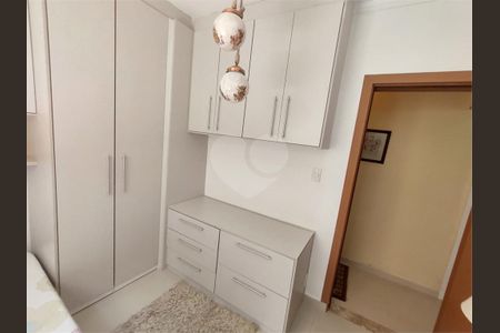 Casa à venda com 3 quartos, 125m² em Jardim Shangrilá (Zona Sul), São Paulo