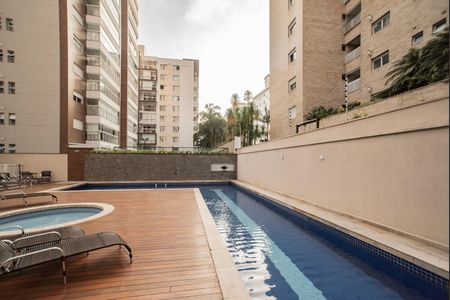 Apartamento à venda com 100m², 4 quartos e 2 vagasÁrea comum - Piscina