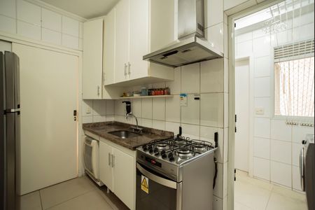 Apartamento à venda com 100m², 4 quartos e 2 vagasCozinha