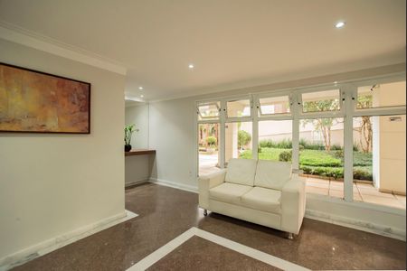 Apartamento à venda com 100m², 4 quartos e 2 vagasHall social