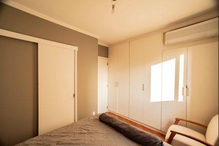 Apartamento à venda com 100m², 4 quartos e 2 vagasSuíte