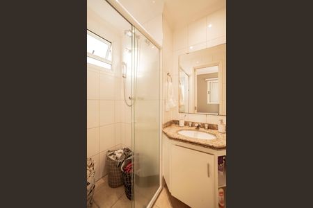 Apartamento à venda com 100m², 4 quartos e 2 vagasBanheiro da Suíte