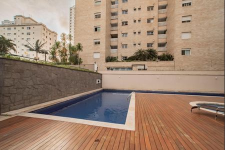 Apartamento à venda com 100m², 4 quartos e 2 vagasÁrea comum - Piscina