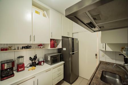 Apartamento à venda com 100m², 4 quartos e 2 vagasCozinha