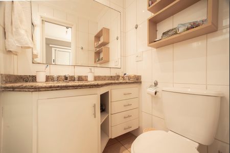 Apartamento à venda com 100m², 4 quartos e 2 vagasBanheiro da Suíte