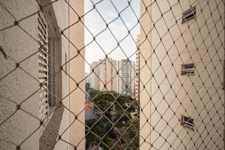 Apartamento à venda com 100m², 4 quartos e 2 vagasVista da Área de Serviço