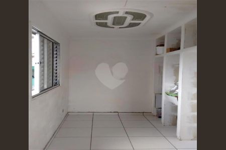 Casa à venda com 3 quartos, 200m² em Jardim Iporanga, São Paulo
